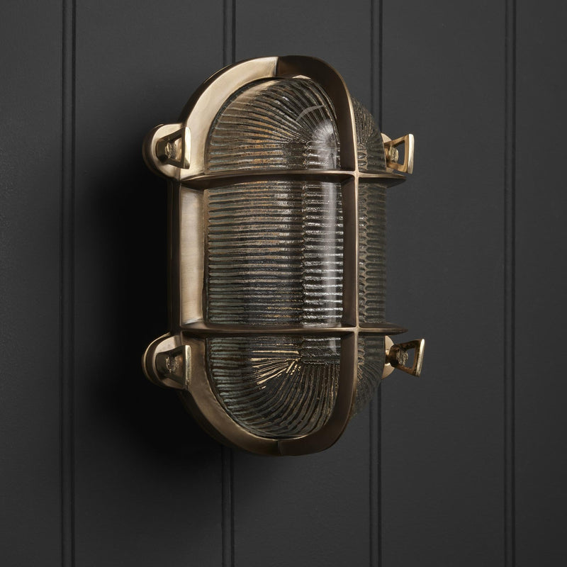 Bulkhead Outdoor & Bathroom Oval Wall Light - 6 Inch