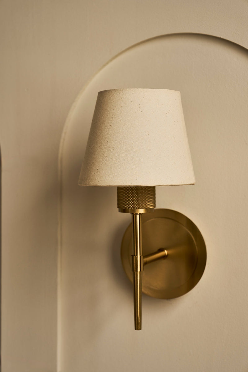 Knurled Empire Torch Wall Light - Light Natural Cotton - Brass
