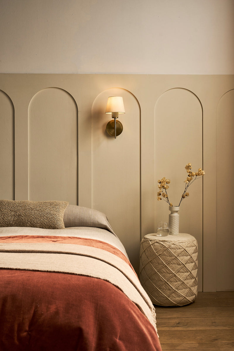 Knurled Empire Torch Wall Light - Light Natural Cotton - Brass
