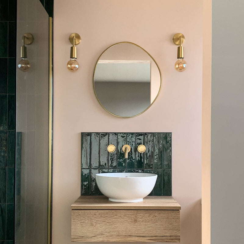 Sleek Edison Wall Light
